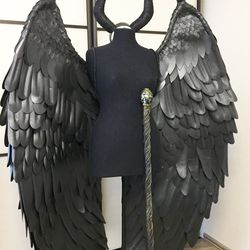 maleficent cosplay costume, maleficent wings, maleficent horns, maleficent staff, black angel wings