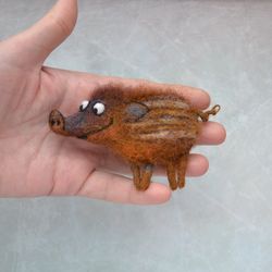Wild boar piglet pin Needle felted pig replica brooch for women Funny wool animal jewelry