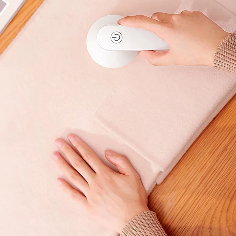 Electric Rechargeable Lint Remover 4
