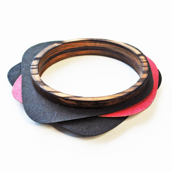 bracelet made of wood and black red craft textile 2
