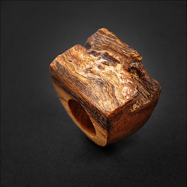 large wooden ring with live edge 7