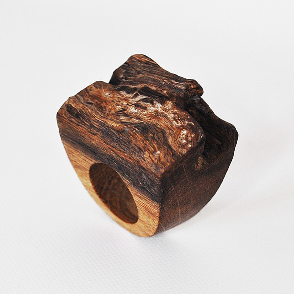 large wooden ring with live edge 5