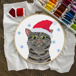 Tabby Cat Christmas Cross Stitch Pattern, Modern Cross Stitch, Cat Decor, Cat Lover Gift, Cat Embroidery, Funny Cat