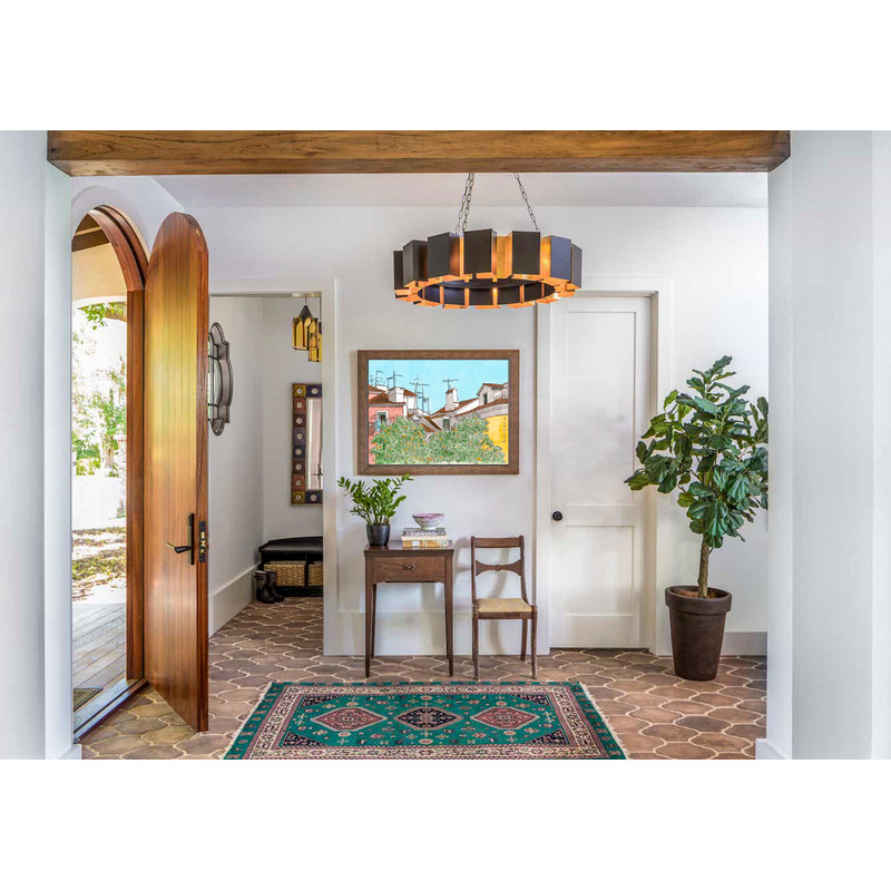 комната с открытой дверью.jpg