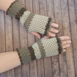 Women's Crochet fingerless gloves Green beige knit arm warmers Cottagecore outfit Lace gloves Knitted mittens
