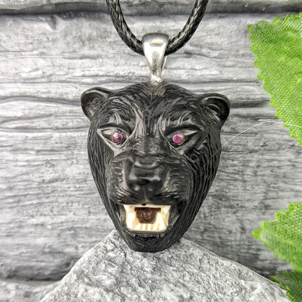 black flint panther pendant (2).jpeg