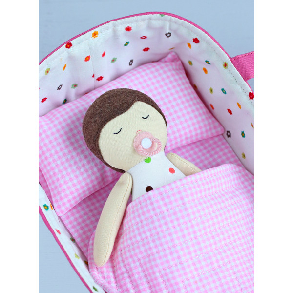 sleeping basket with baby doll sewing pattern-2.jpg