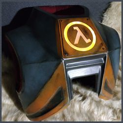 half-life cosplay - only square pad under the sign on the chest glowing with led