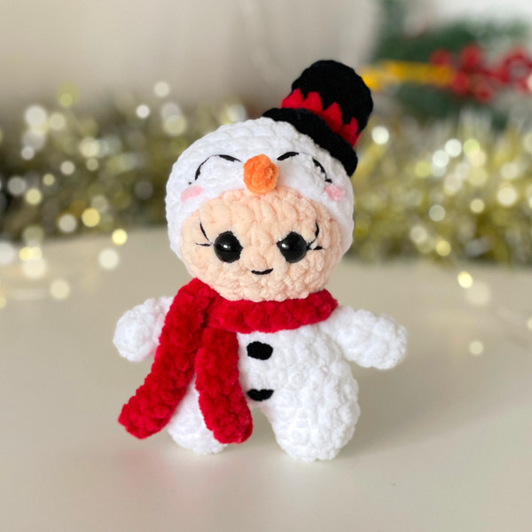 snowman-crochet-amigurumi-pattern (11).jpg