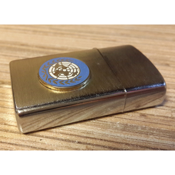 4 Vintage United Nations Lighter enamel UN logo 1980s.jpg