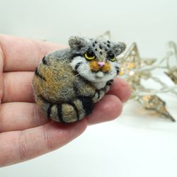 Miniature needle felted pallas cat