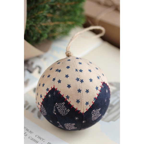 three christmas balls sewing pattern-2.JPG