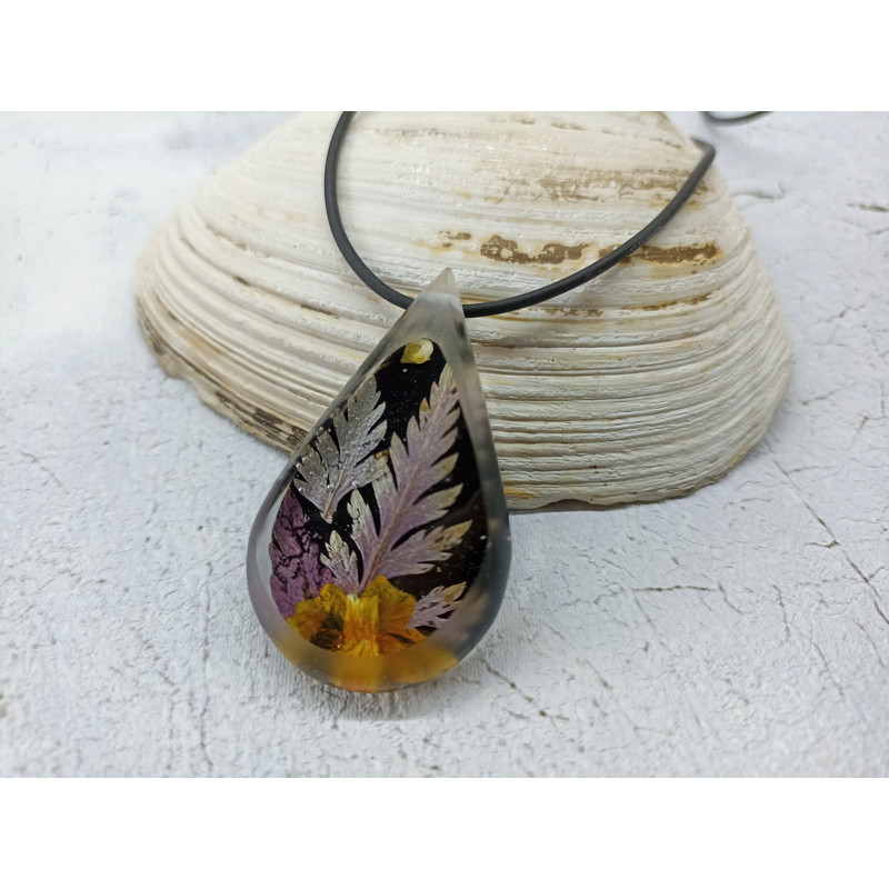 purple and yellow necklace__.jpeg