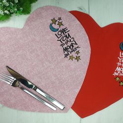 Heart placemats set of 4 or 2, valentine's day table decor, round placemats washable, love you to the moon and back