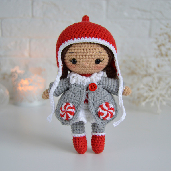 crochet-doll-in-coat-2.jpg
