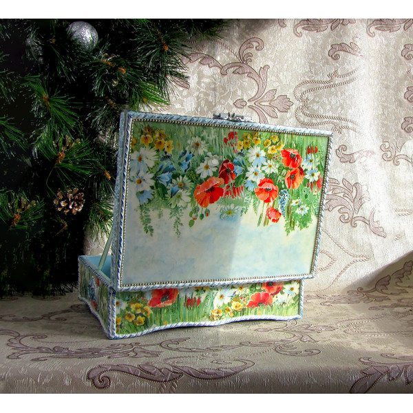 Tea box, Trinket Box, Boho jewelry box, Christmas gift, Unusual wooden casket, Poppies Box, Glossy casket, Summer jewelry box (7).JPG