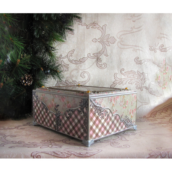 Romantic storage chest with drawers, Delicate large jewelry box, Beige jewelry Cabinet, Large decorative box, gift for her (5).jpg