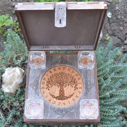 Portable altar for norse rituals with Hel. Norse pagan altar box. Norse witchcraft mini altar with runes and valknut.