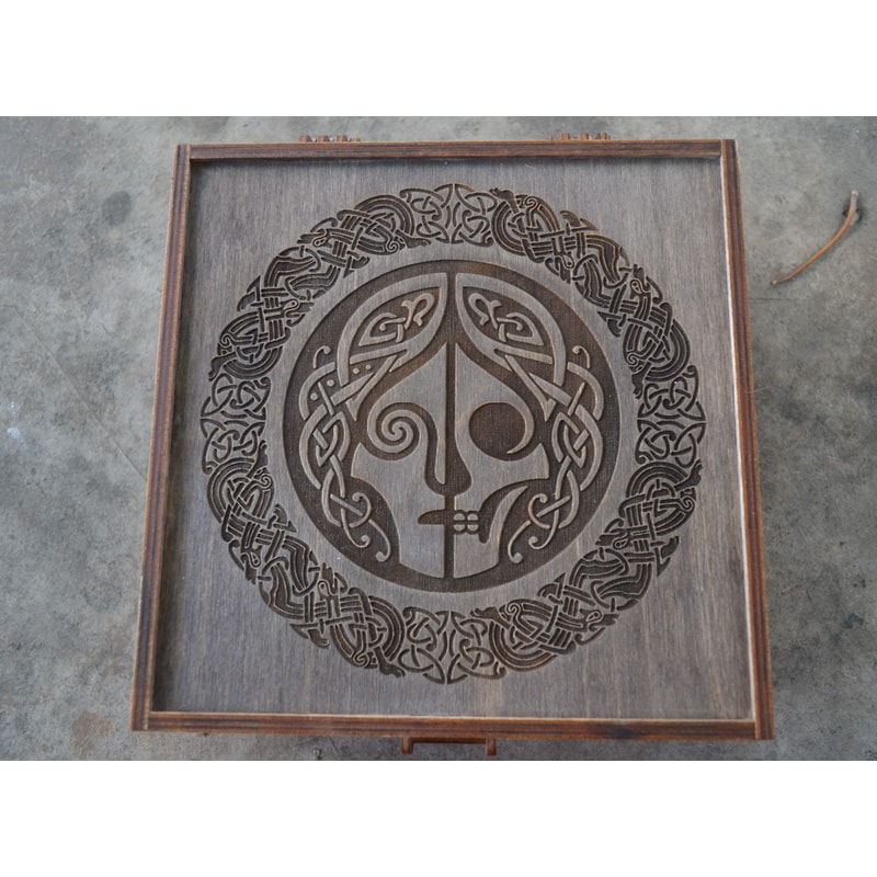 Portable altar for norse rituals with Hel. Norse pagan altar | Inspire ...