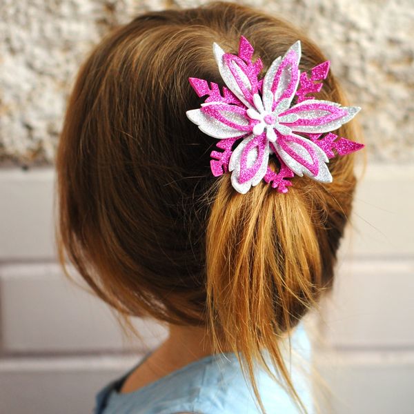 Christmas hair clip snowflake for little girls - Inspire Uplift