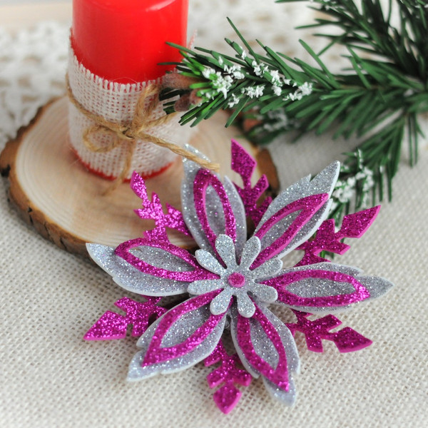 Christmas-hair-clip-snowflake-for-little-girls-Christmas-snowflake-hair-ornament (5).jpg