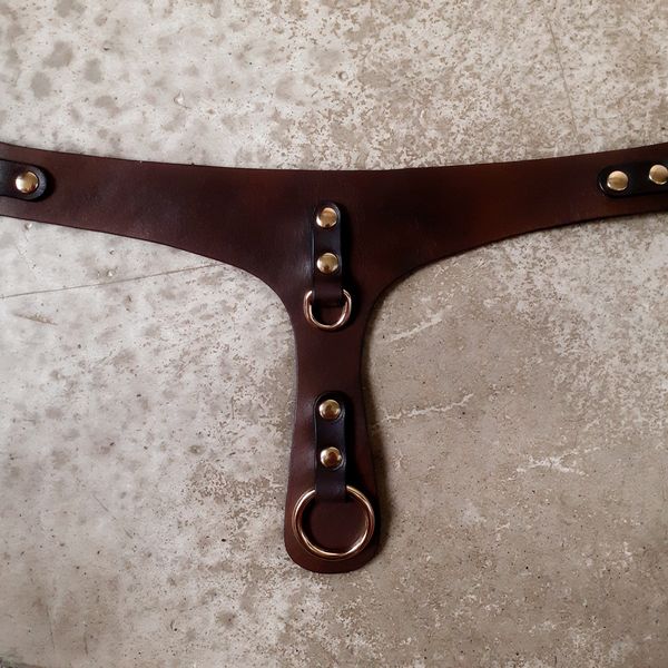 Unisex-black-leather-bondage-leather-o-ring-collar-necklace.jpg