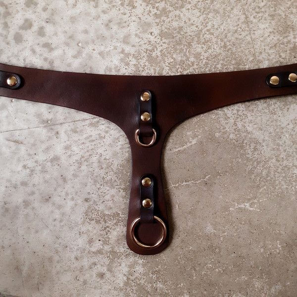 Unisex-black-leather-bondage-leather-o-ring-collar-necklace.jpg