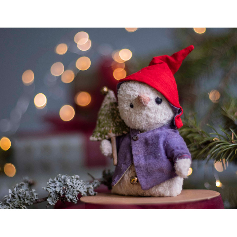 handmade snowman - gnome hat