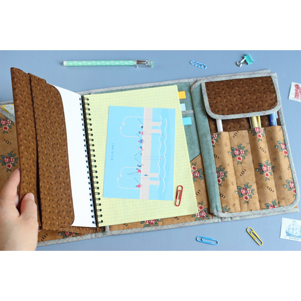 travel-organizer-notebook-cover-sewing-pattern-4.JPG