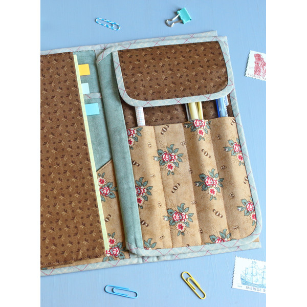 travel-organizer-notebook-cover-sewing-pattern-9.JPG