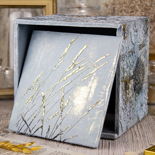 golden_wild_grasses_and_teasel_grey_and_blue_square_tissue_box_8.jpg
