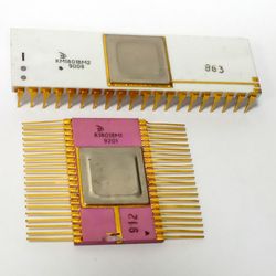 2x K1801VM1 KM1801VM2 - Gold Ceramic CPU Clone of DEC PDP-11 USSR Soviet Russian