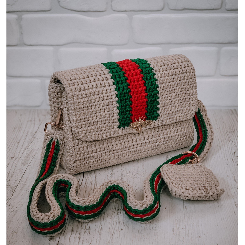 Women-handbag-with-stripes-crochet-pattern-pdf-2