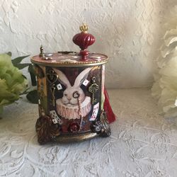 Red Alice jewelry box, White rabbit, Ring holder, Alice in Wonderland, Alice Cards, Round jewelry box, Free shipping