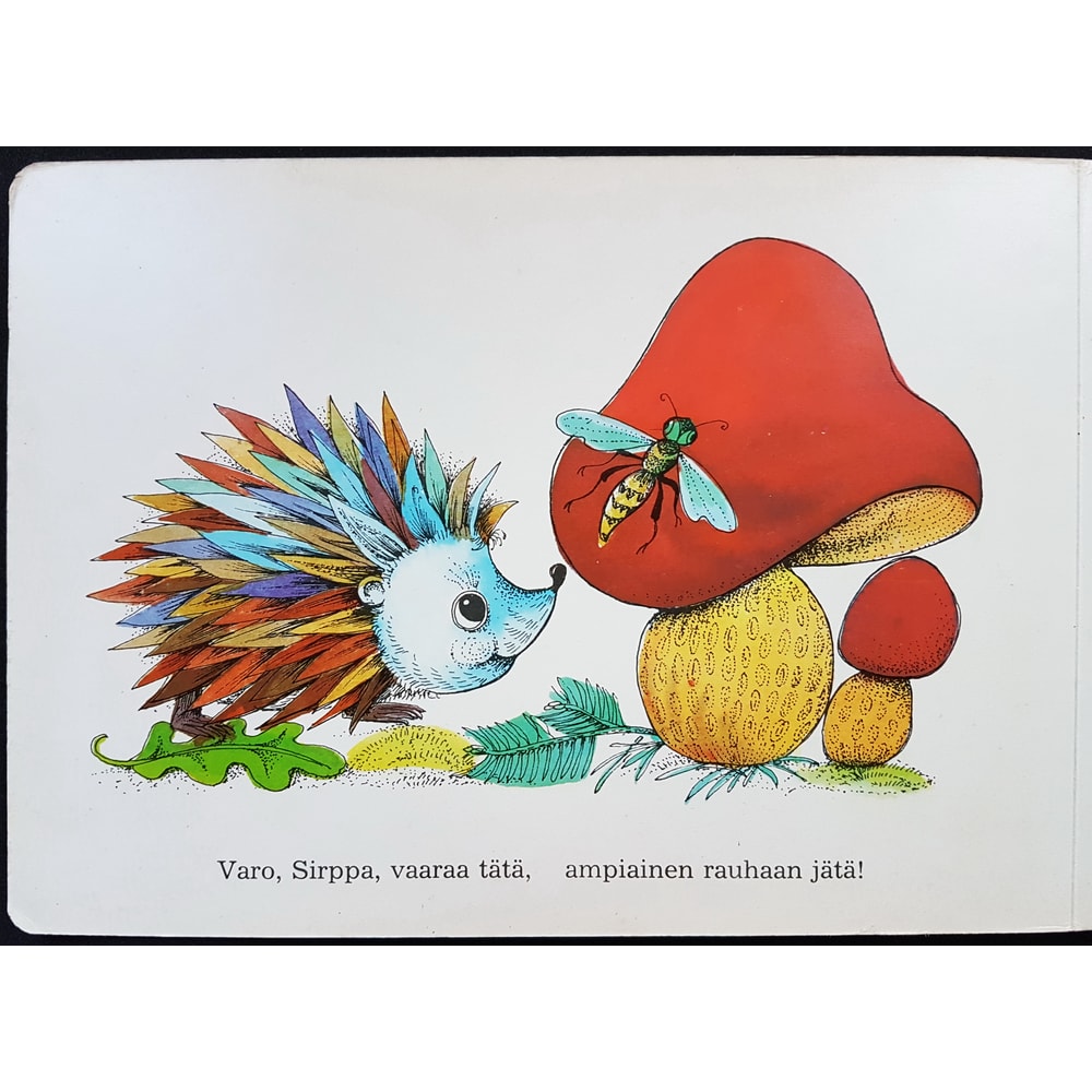 2 Vintage GDR kid's cardboard book in Finnish SIRPPA SIILI 1979.jpg