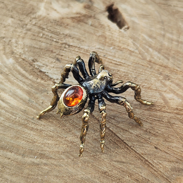 figurine spider tarantulas - miniature statuette
