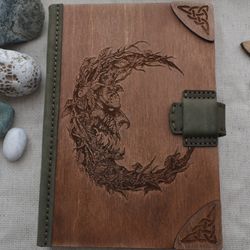 Evil moon book of shadows. Wooden cover grimoire. Spell book. Witch journal. Book of magic. Wiccan book.