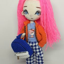 Pink-haired doll