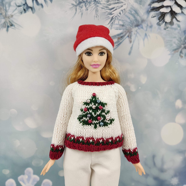 christmas clothes for barbie curvy.jpg