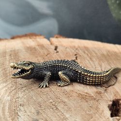 figurine crocodile, alligator, caiman of brass, mini metal statuette