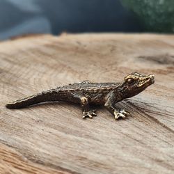 Figurine crocodile, alligator, caiman of bronze, mini metal statuette