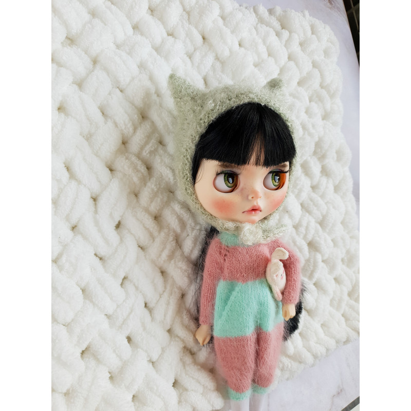 Pattern kitty hat for Blythe doll, Blythe knit helmet, Blythe knitting hat pattern, Knitting for dolls
