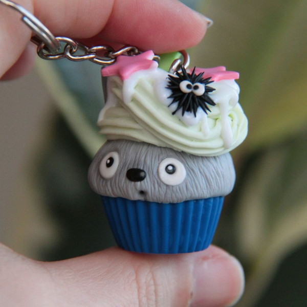 Totoro-keychain-04.jpg