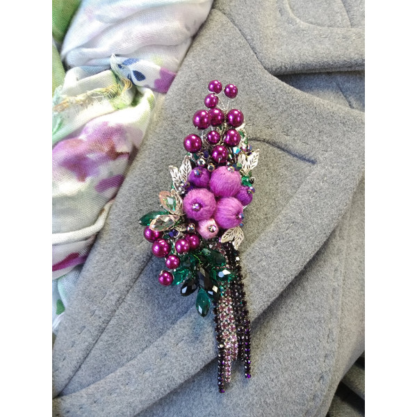 Handmade-beaded-purple-brooch-on-grey-coat.jpg