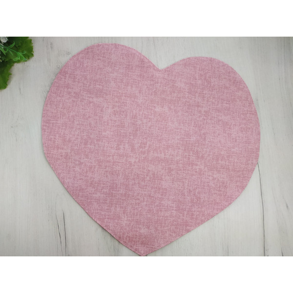 heart pink placemats.jpg