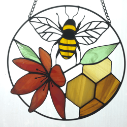 Stained Glass Bee Suncatcher, Honeybee Stained Glass Plant, Honeycomb Decoration, Lily Flower Garden Ornament