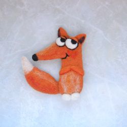Funny red fox pin for women Cute felted wool animal brooch for girlfriend Fox lover gift jewelry