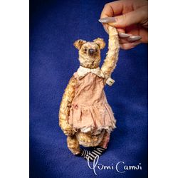 Jointed Vintage Teddy Bear OOAK by Yumi Camui