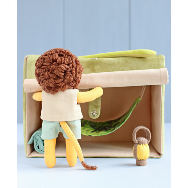 safari-camping-tent-for-mini-lion-and-monkey-dolls-sewing-pattern-6.jpg