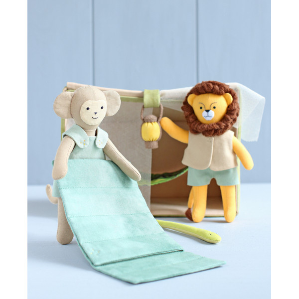 safari-camping-tent-for-mini-lion-and-monkey-dolls-sewing-pattern-18.jpg